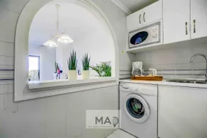 Apartment just 30 meters from the sea and beach - Image 5