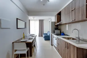 Cosy 2BR Apartment in a Central Location - Image 5