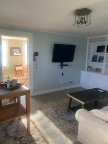 Historic District Apartment Rental - Image 2