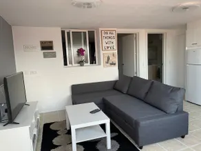 Apartment just 2 minutes from the beach - Image 2