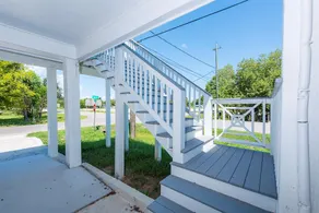 Charming cabin with full kitchen! Unit 2/6 - Image 4