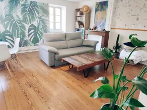 Friendly & spacious duplex in the hypercenter - Image 2
