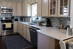 Modern Home In Heart Of Downtown Klamath Falls - Image 3