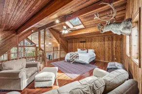 Secluded 6 Bedroom Cabin - Oregon, IL - Image 5