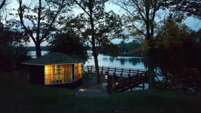 Cozy Lake House getaway with family and friends - Image 4