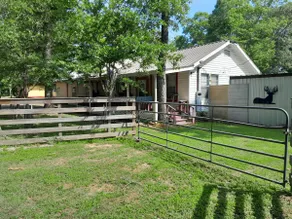 Lake Sam Rayburn Cabins #1 Monterrey Park Launch - Image 3