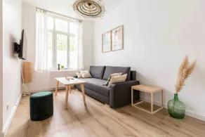 Ground floor apartment, Marcq Town Hall - Image 2