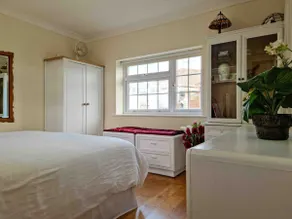 Pebble Cottage-Tranquil oasis In Brighton 2 🅿️ plot - Image 5