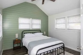 Centrally Located * Bike Trails* Garage Parking - Image 5