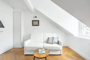 Luxurious Apartment – Les Demoiselles in Versailles - Image 3