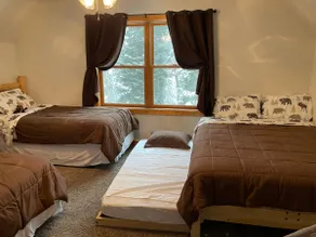 EZ-V’s Chalet in Old Forge, NY. - Image 4