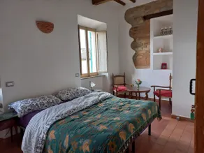 Casa Sole e Gatti, Room > Kassandra < with shower bath - Image 2