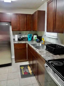 Centrally Located Hidden Gem!!! 3BR Plush Queen - Image 4