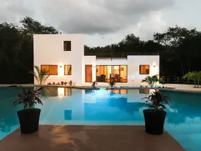 ¡SIN FIN! Finca privada de 3 villas con gran piscina oasis, servicio de conserje✭✭✭✭✭ - Image 2