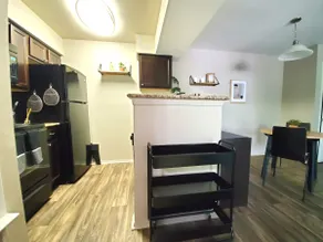 Pond View, Washer Dryer, Non Smoking, Pet Free - Image 2