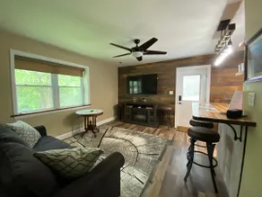 Bridge-View Suite at Cataract Falls - Image 2