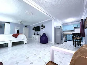 Tranquil north coast studio near Ocho Rios - Image 5