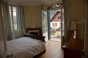 Townwith house w/ private swimming pool. - Image 4