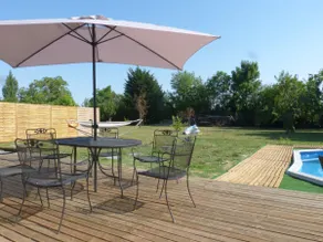 3-star cottage, Wi-Fi, 7 people, south 79 Niort, pool + spa - Image 5