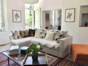 EXCEPTIONAL residence in the heart of the Châteaux - Image 4