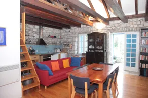 Beautiful Stone House with Garden - Image 3