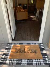 The Woodside Cottage-Close to Downtown! - Image 5