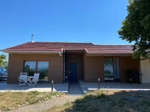 Wonderful lake view, quiet location, reversible AC - Image 3