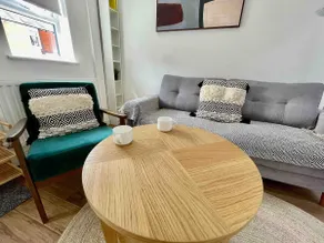 The Corner House -Town Centre cosy 2 bed apartment - Image 4