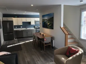 Luxury Coastal Maine 1 BR Apt - Image 3