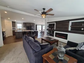 **Be at Home at Lake Mac** - Image 2