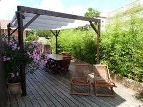 LA VILLA VICTORIA ou l esprit bois  a 50 m de la plage - Image 3