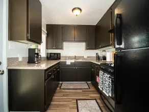 Cozy 3-bedroom house in Long Beach - Image 4