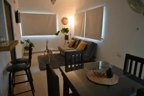 Room 8. Centrally located and comfortable apartment - Image 2