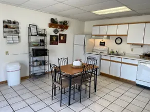 Mulholland Garden Apartment - Image 2