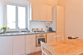 Delightful two-room apartment in Pigneto - Image 2