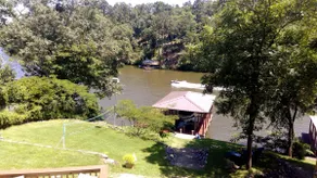 Lake Cabin Near Oaklawn Hiking and Bath Row - Image 5