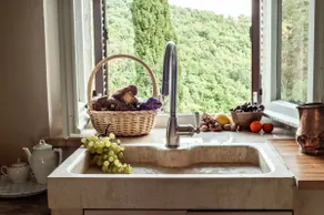 ”Palazzaccio Todi Estate” hideaway - Image 2