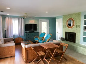 Georgo Family Beach House - Image 5