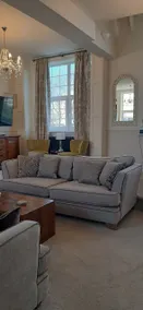 Carnegie Library: Shakespeare Apartment 3 Bedroom - Image 3