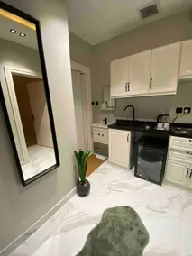 Featured Studio with Self-Check-in 1A - Image 5