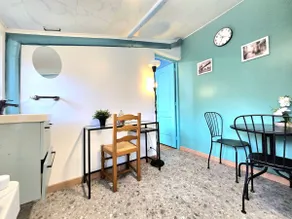 Quiet private house, 4 min to Metro Line 8. - Image 5