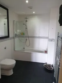 Master Suite (self contained - private entrance) - Image 5