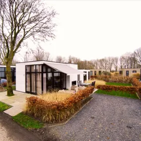 Fantastic Chalet Zeeduin 4 directly on Lake Veluwe - Image 2