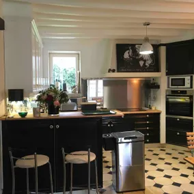 Family Home · Garden & BBQ · Near Giverny - Image 5