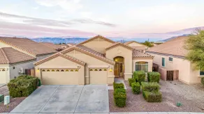 Family Oasis | Backyard Pool, Pets, Putting Green - Image 3
