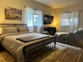 Sonia's Guest Suite in Montesano -Gateway to Olympic National Park - Image 2