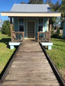 Cabin 3 - Reservoir View Bunk House in Bradenton, FL - Image 4