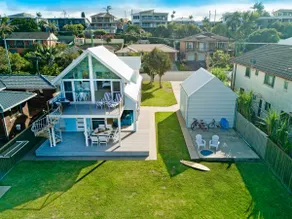 Middle Rock Beach House - absolute Ozeanfront - Image 5