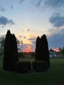 Private, relaxing, scenic 2 bdrm unit, Sleeps 1-5 - Image 3
