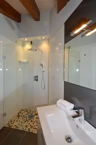 An immaculate apartment in old square of Ainsa -B - Image 2